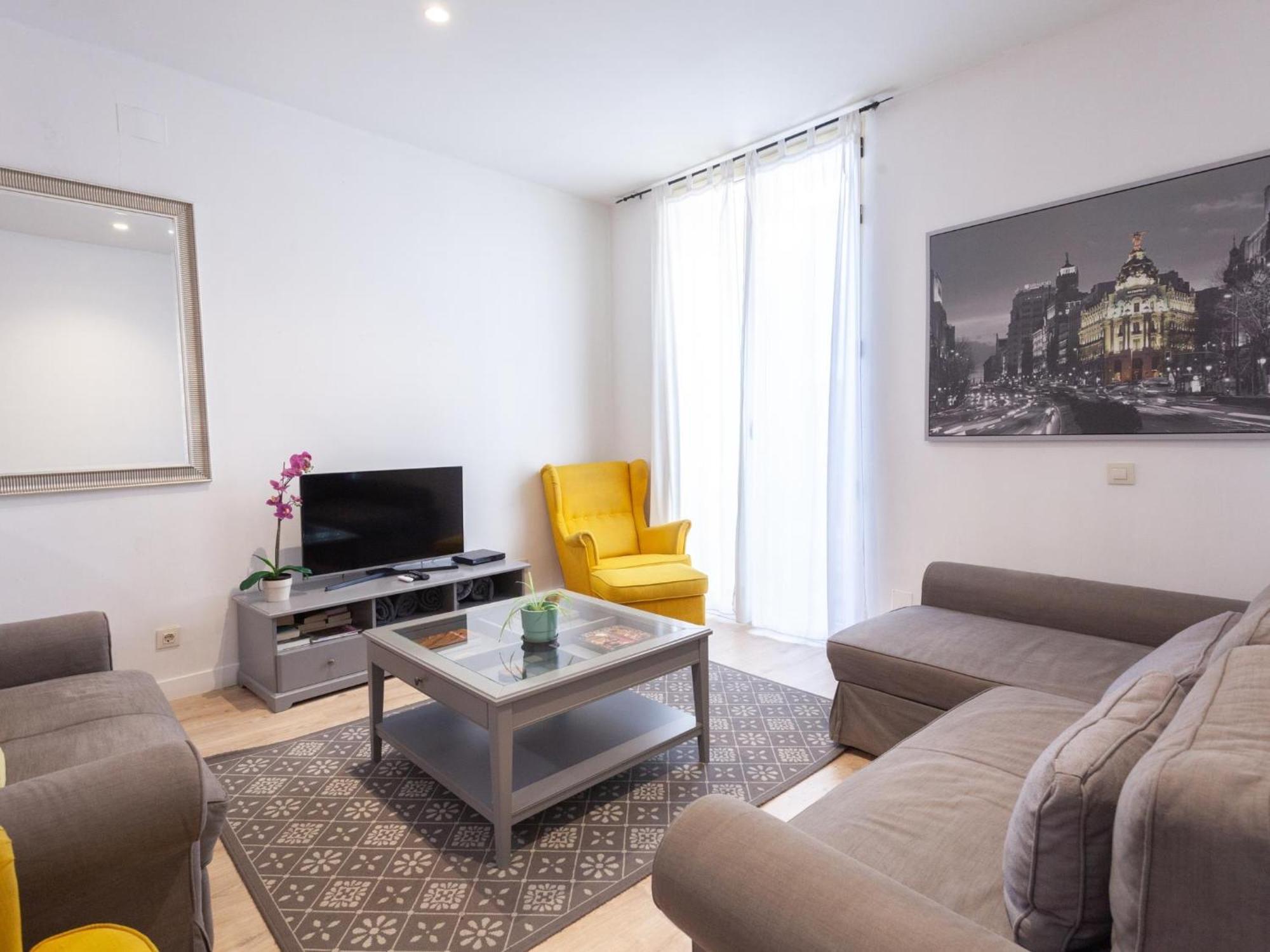 Enorme Y Acogedor Piso En La Puerta Del Sol Apartment Madrid Exterior photo